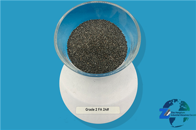 Vilka är de sociala konsekvenserna av brun korund för slipmedelsindustrin?